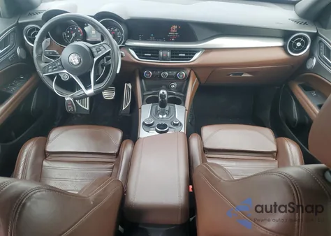 2018 Alfa Romeo Stelvio Ti Sport из США, поврежденный, VIN ZASFAKNN5J7C05093